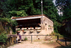 Stenay (Meuse) Cervisy, le lavoir