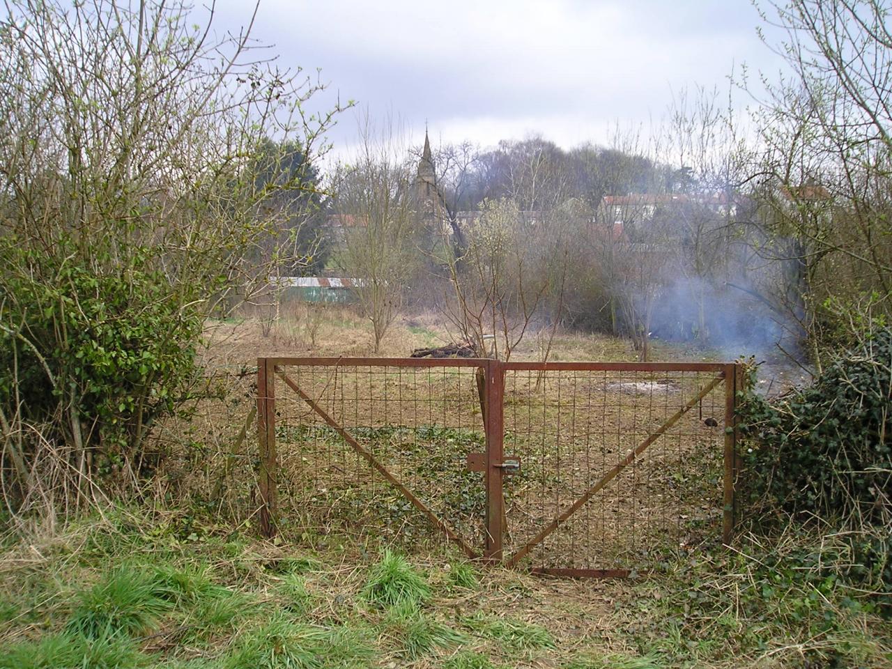 Stenay (Meuse) Cervisy, le terrain  2005