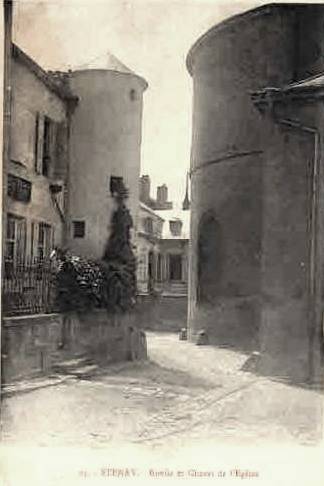 Stenay (Meuse) L'église Saint-Grégoire et la ruelle CPA