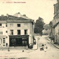 Stenay (Meuse) La place de la fontaine CPA