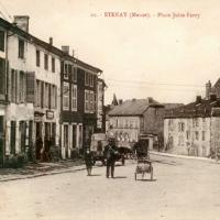 Stenay (Meuse) La place Jules Ferry CPA