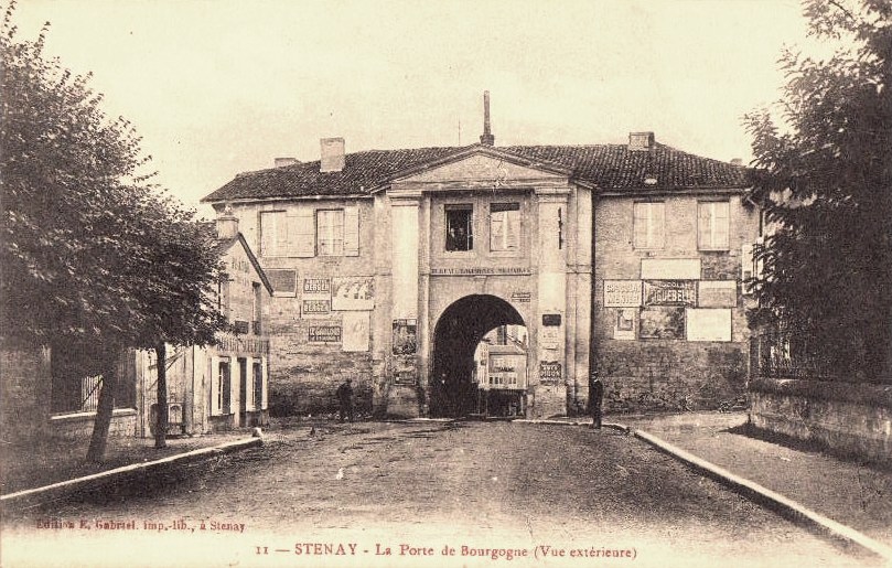 Stenay (Meuse) La porte Bourgogne CPA