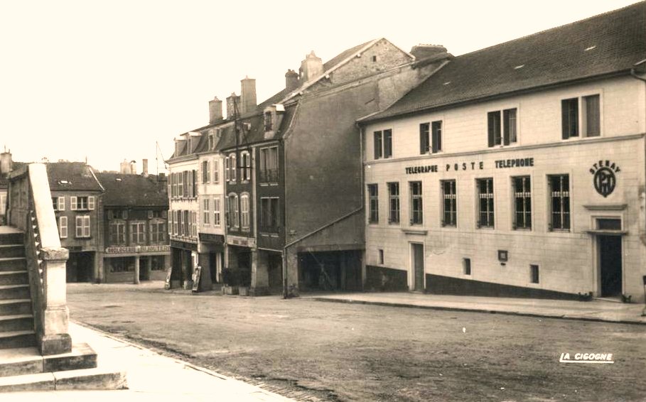 Stenay (Meuse) La Poste CPA