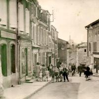 Stenay (Meuse) La rue du général de Gaulle CPA
