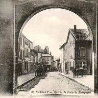Stenay (Meuse) La rue Porte de Bourgogne CPA