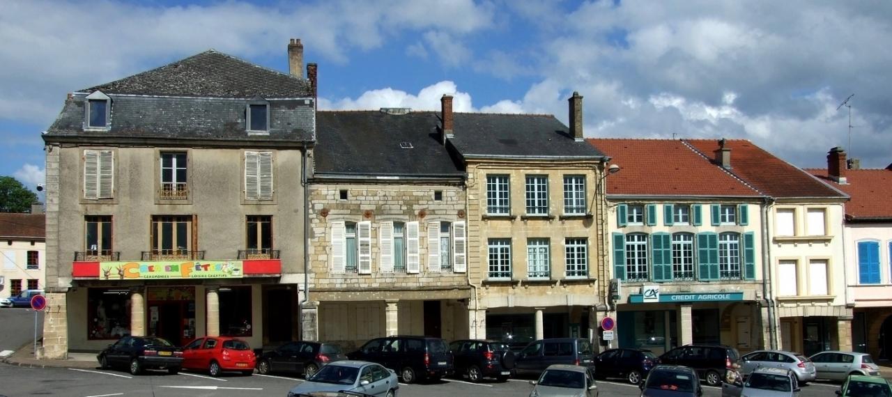 Stenay (Meuse) Les arcades