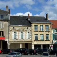 Stenay (Meuse) Les arcades