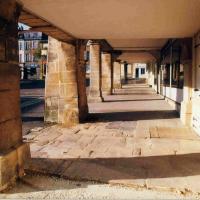 Stenay (Meuse) Les arcades