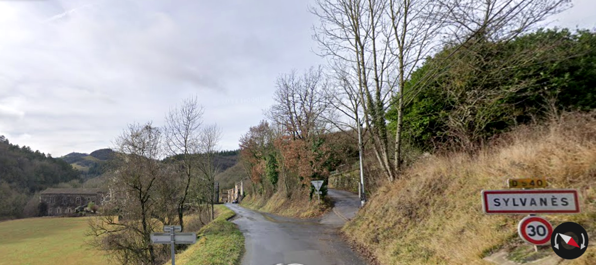 L'entrée du village