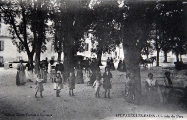 Le parc (cpa)