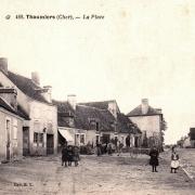 Thaumiers (18) La place CPA