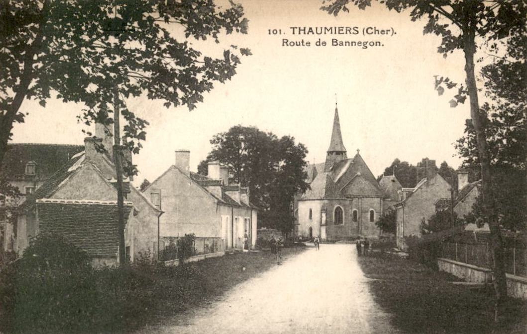 Thaumiers (Cher) L'église CPA