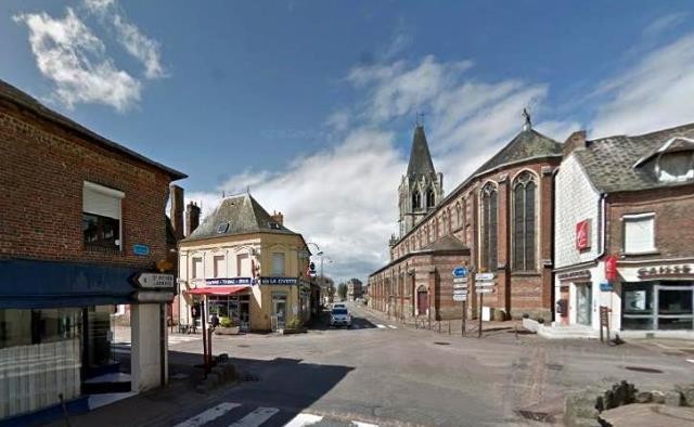 Totes seine maritime bar et eglise