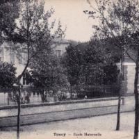 Toucy (89) L'école maternelle CPA