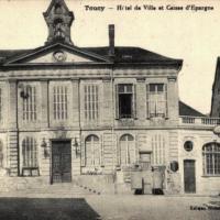 Toucy (89) La Caisse d'Epargne CPA