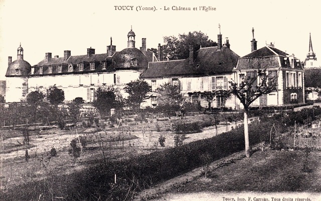 Toucy (89) Le château de la Motte-Miton CPA