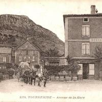 L' avenue de la gare (cpa)