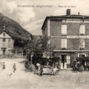 Tournemire (Aveyron) CPA La Place de la Gare  en 1910