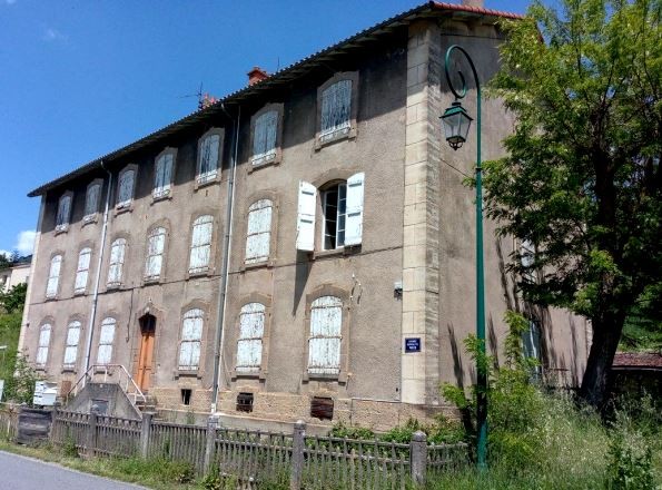 La caserne