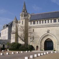 Abbaye de Marmoutiers, portail de la crosse
