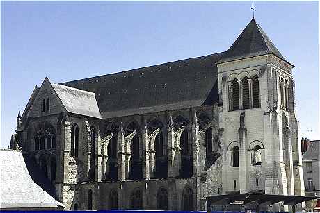 Tours (37) Abbaye Saint-Julien