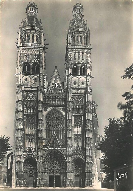 Tours (37) Cathédrale Saint-Gatien CPA