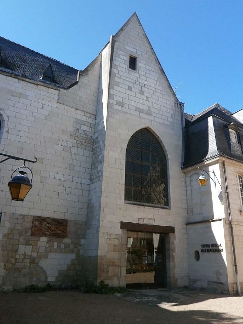 Tours (37) Eglise Saint-Denis (centre musical)