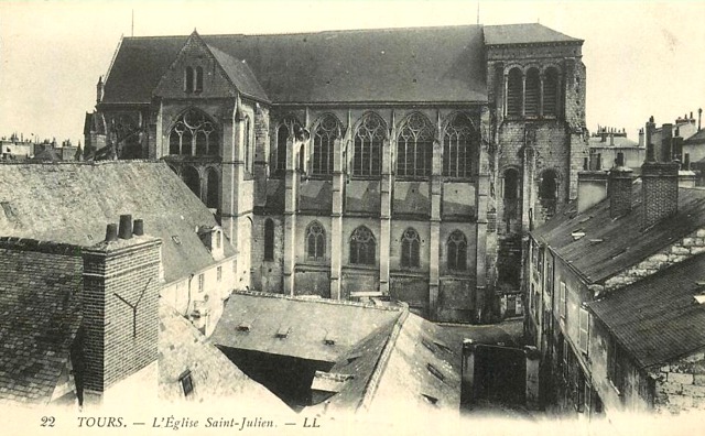 Tours (37) Eglise Saint-Julien CPA