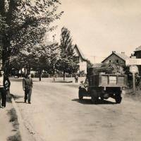 Tressange (Moselle) Bure, l'entrée du village CPA