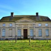 Urzy (Nièvre) Le château des Eveques