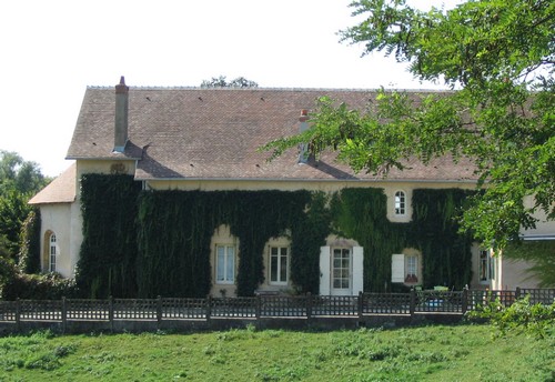 Vandenesse (Nièvre) L'ancienne église