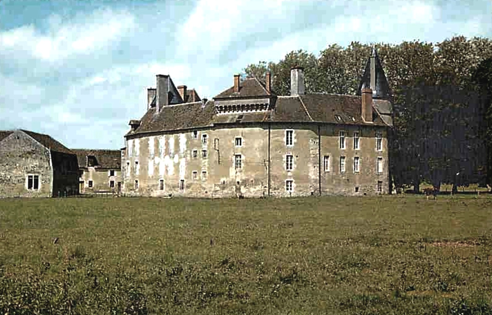 Vandenesse (Nièvre) Le château CPA