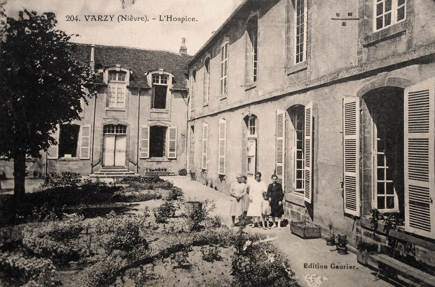 Varzy (Nièvre) L'Hospice CPA