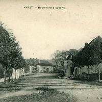 Le Boulevard d'Auxerre CPA