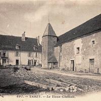  Le vieux château CPA