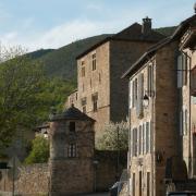 Versols-et-Lapeyre (Aveyron) Le château de Versols