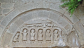 Versols-et-Lapeyre (Aveyron) Le tympan de l'église Saint Roch