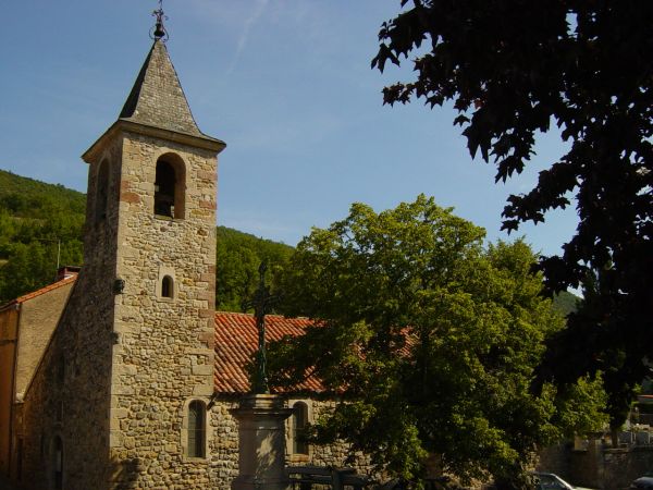 Versols-et-Lapeyre (Aveyron) Versols, l'église