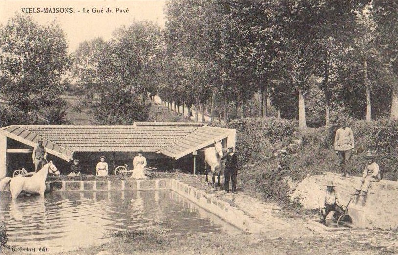 Vieils-Maisons (Aisne) CPA Lavoir