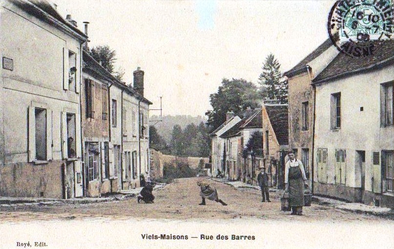 Vieils-Maisons (Aisne) CPA rue des Barres