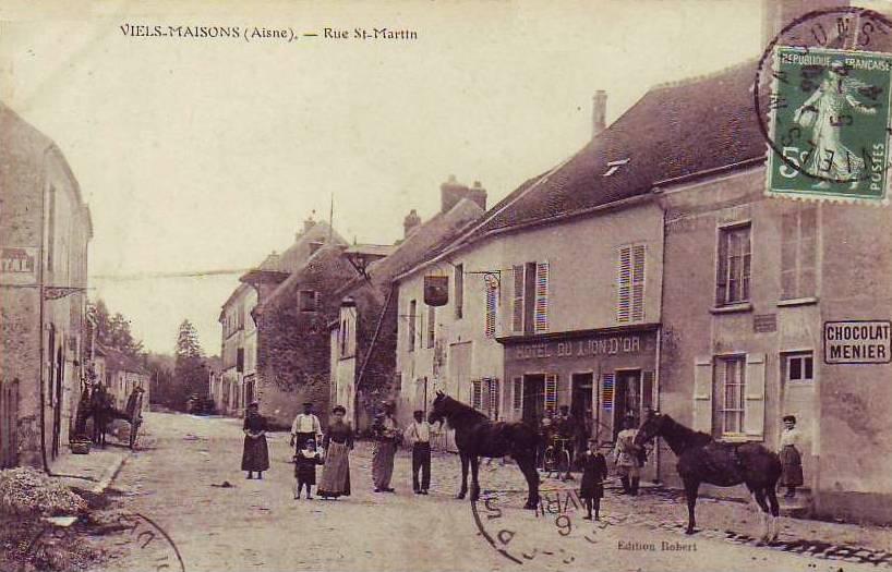 Vieils-Maisons (Aisne) CPA rue Saint Martin