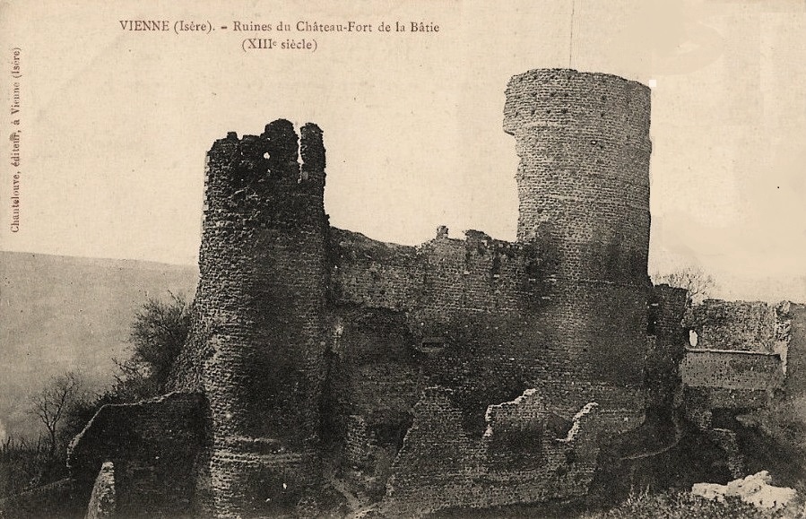 Ruines du château-fort de La Bâtie en 1905