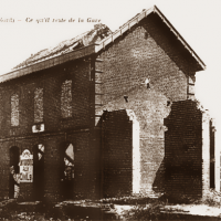 Viesly 59 la gare en ruine apres la guerre cpa