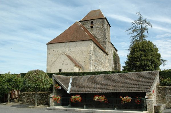 Viffort (Aisne) Lavoir et abreuvoir