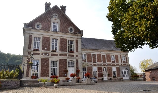 Walincourt selvigny 59 le centre equestre des guillemins