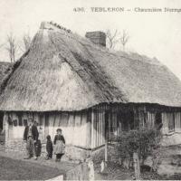 Yebleron seine maritime chaumiere cpa