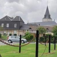 Yebleron seine maritime place du vaulard