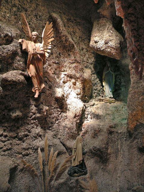 Amblainville oise eglise saint martin grotte de lourdes