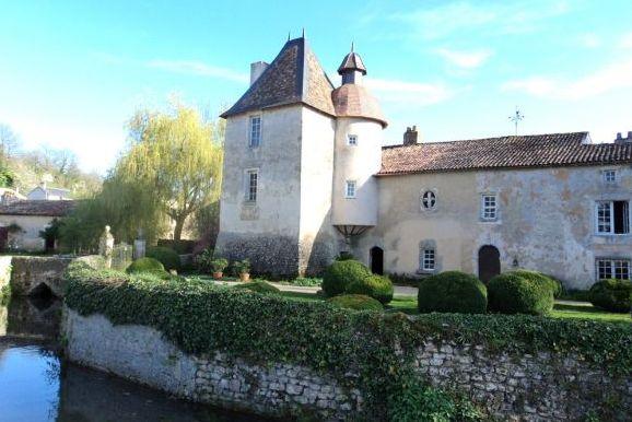 Aslonnes vienne le prieure de laverre