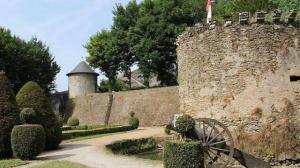 La garnache vendee le chateau 2